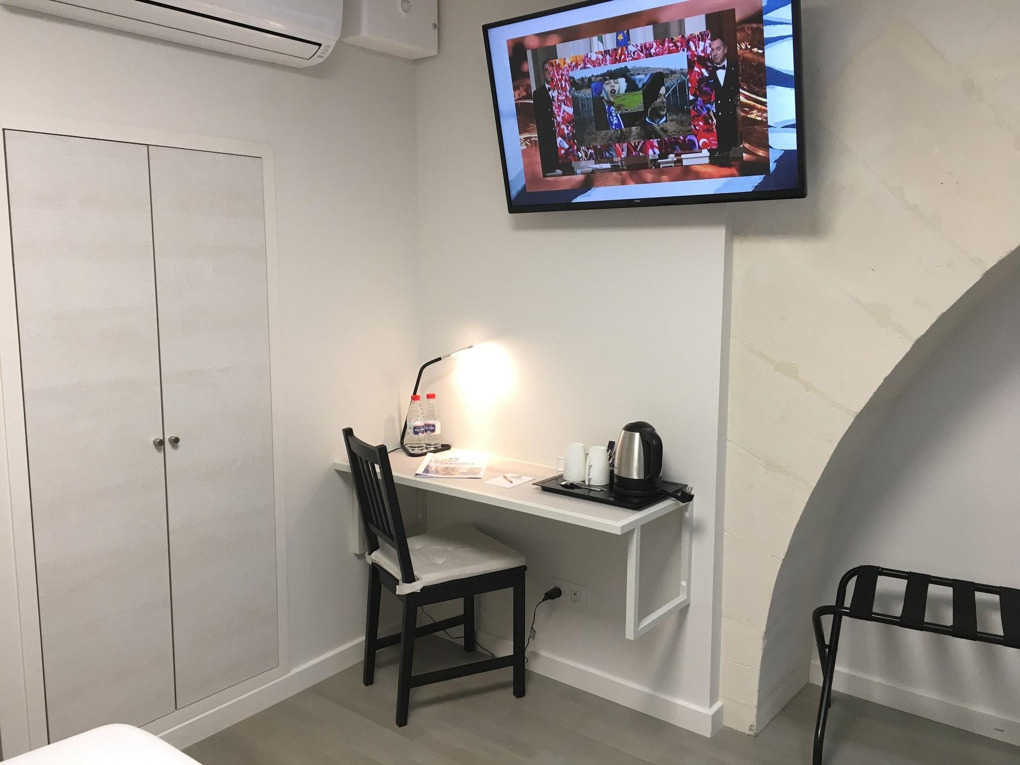 法布里克酒店 拉罗歇尔 外观 照片